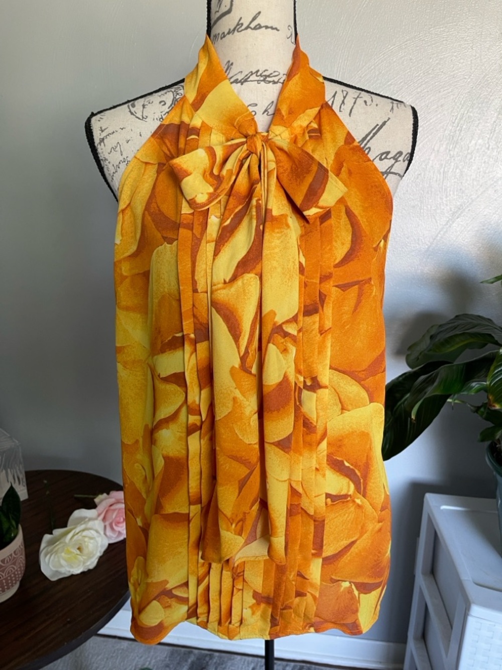 7th Avenue Design Studio Orange Floral Halter Blouse Size Large Career Top